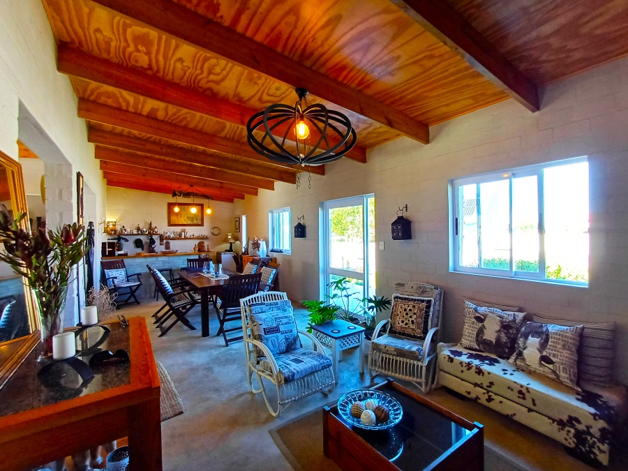 3 Bedroom Property for Sale in Palmiet Western Cape